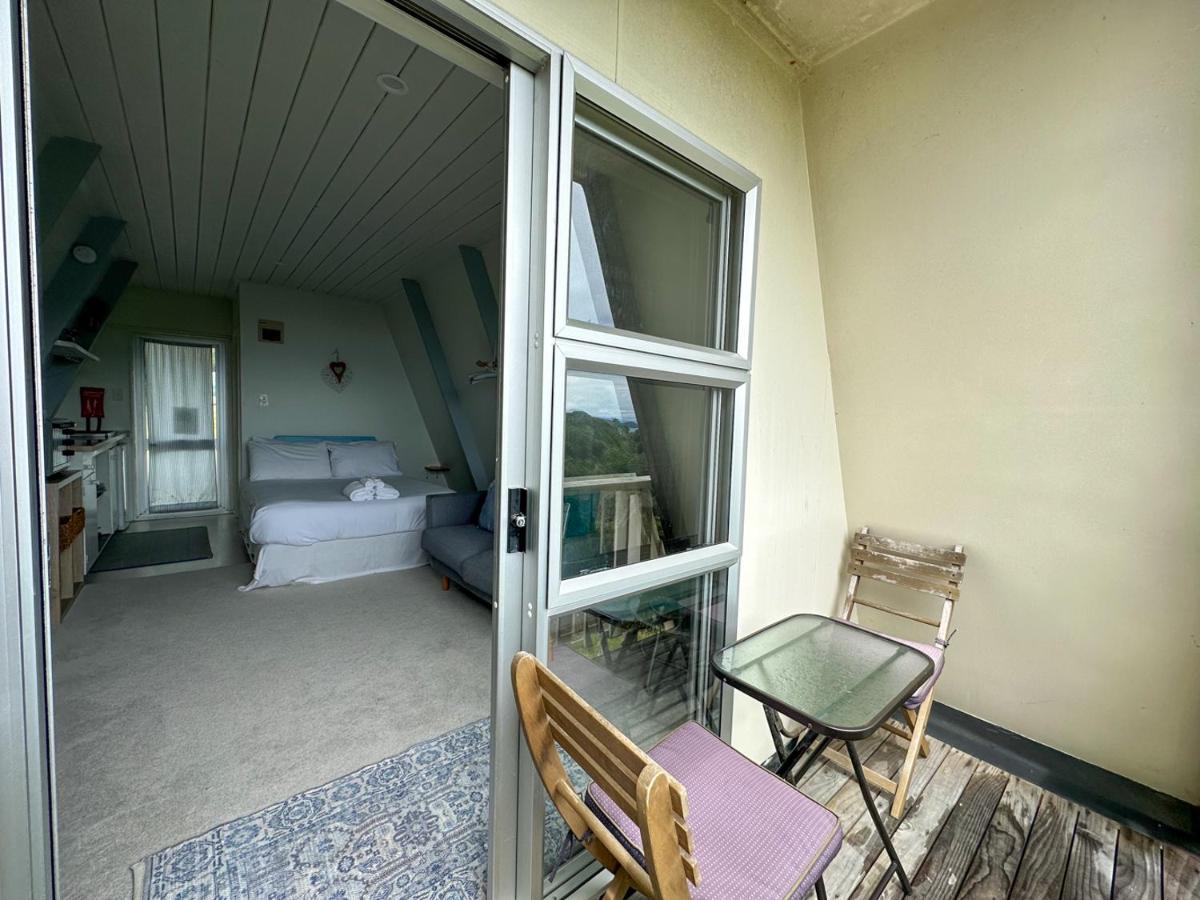 Pohutukawa Coastal Chalets Coromandel Buitenkant foto